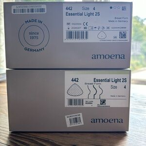 COPY - Amoena Essential Light breast forms